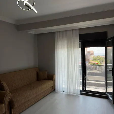 Lux Kavakli Villa *