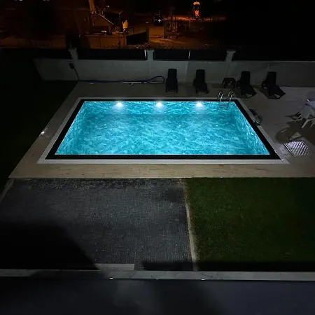 Lux Kavakli Villa