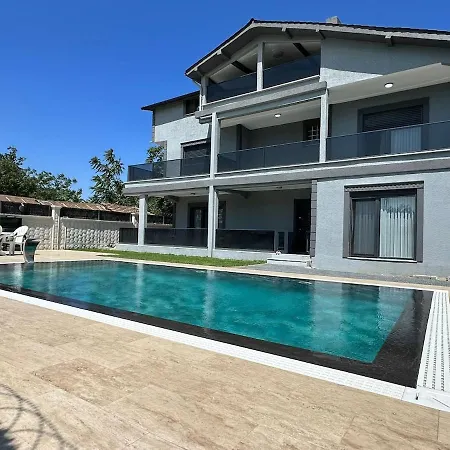 Lux Kavakli Villa Silivri