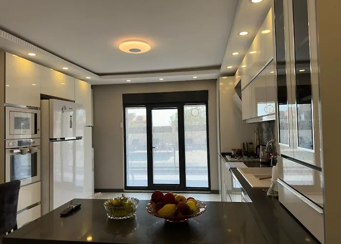 Lux Kavakli * Silivri